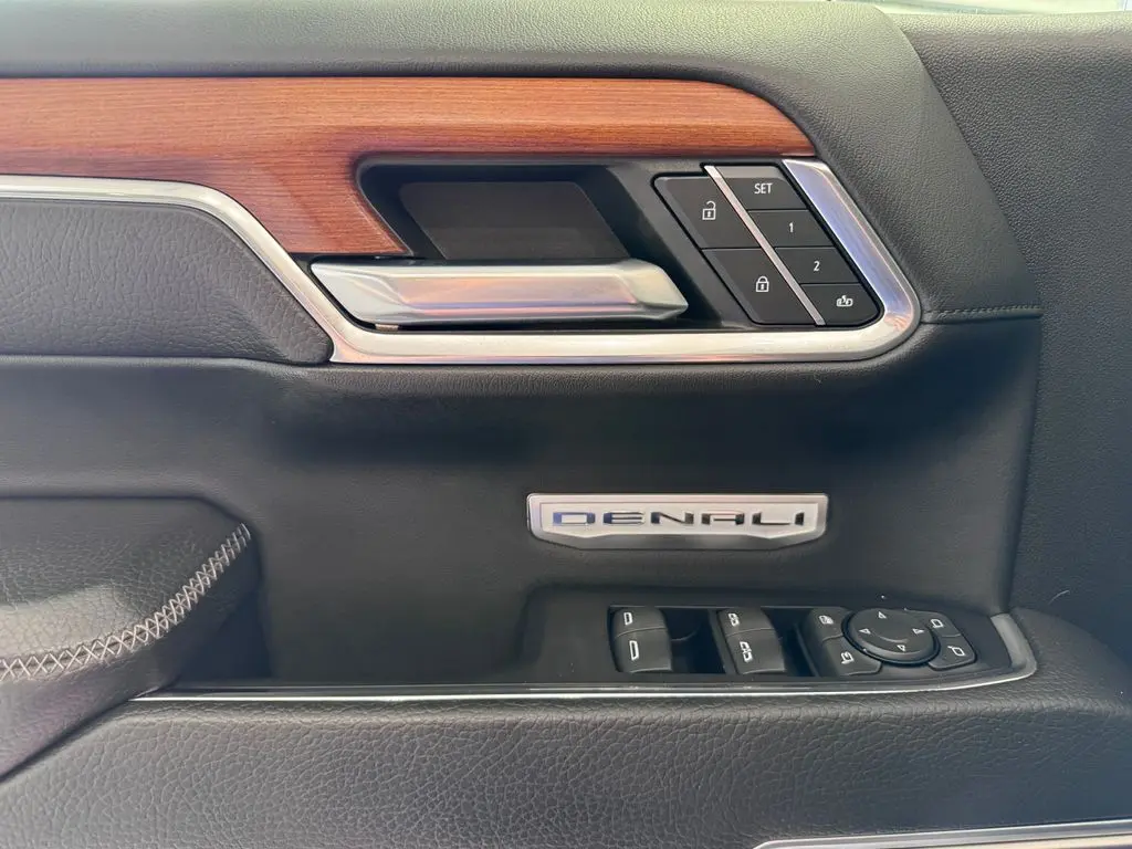 2022 GMC Sierra - $44,987
