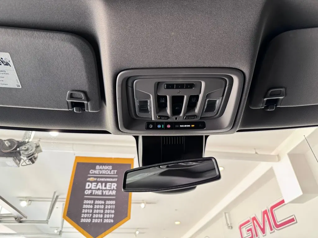 2022 GMC Sierra - $44,987