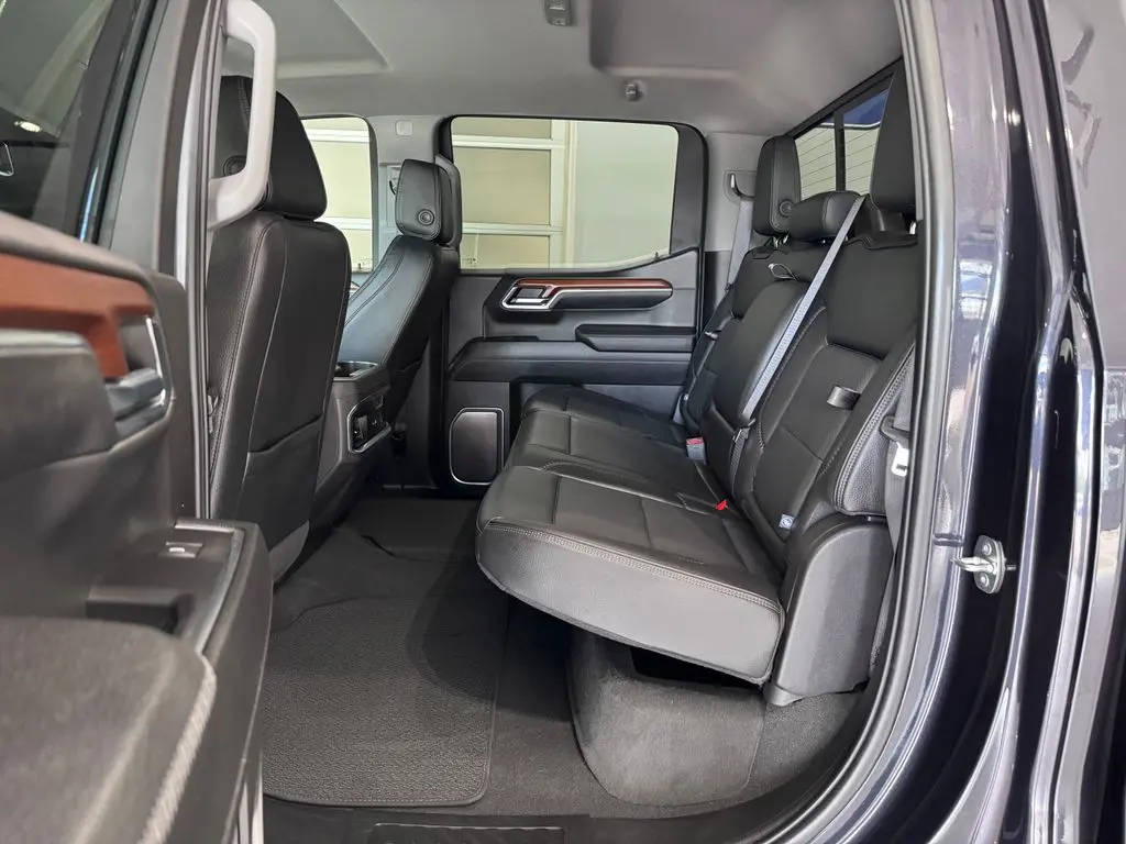 2023 GMC Sierra - $49,487