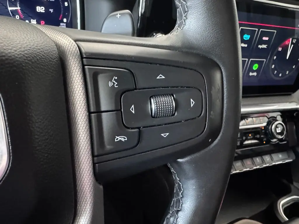 2023 GMC Sierra - $49,487