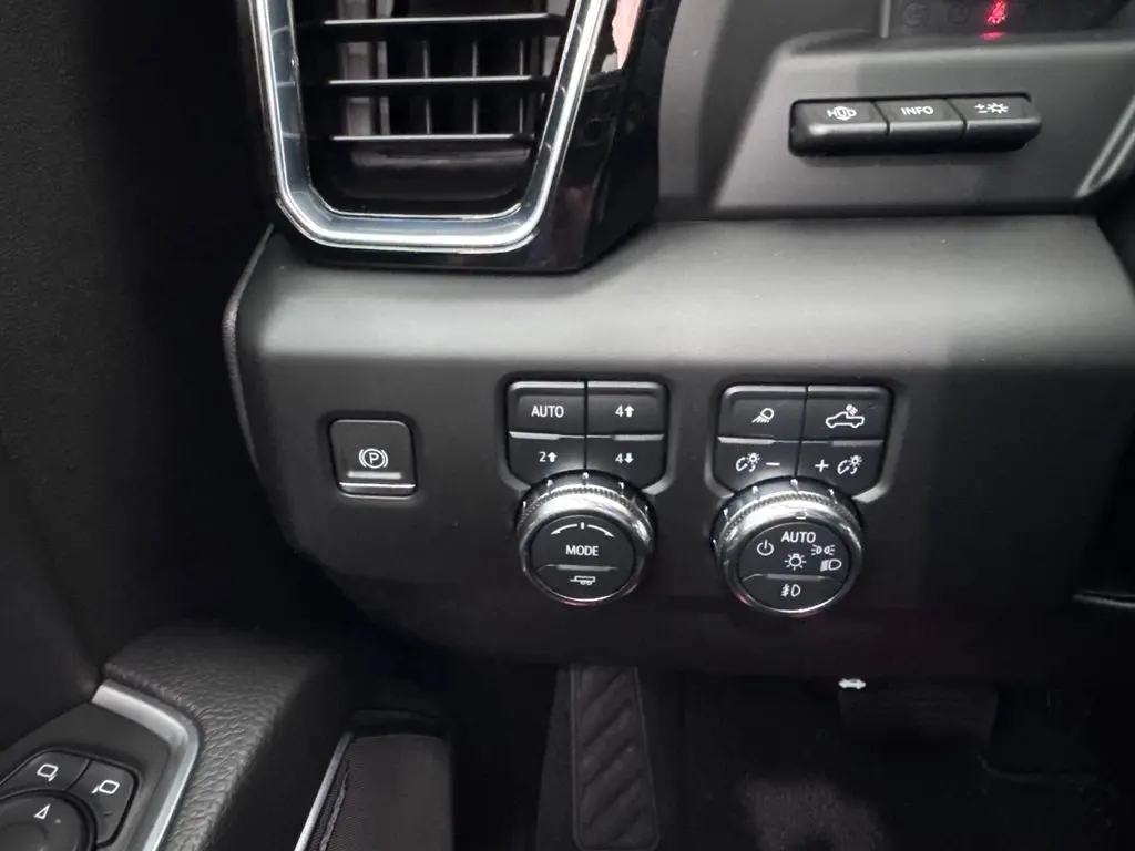 2023 GMC Sierra - $49,487