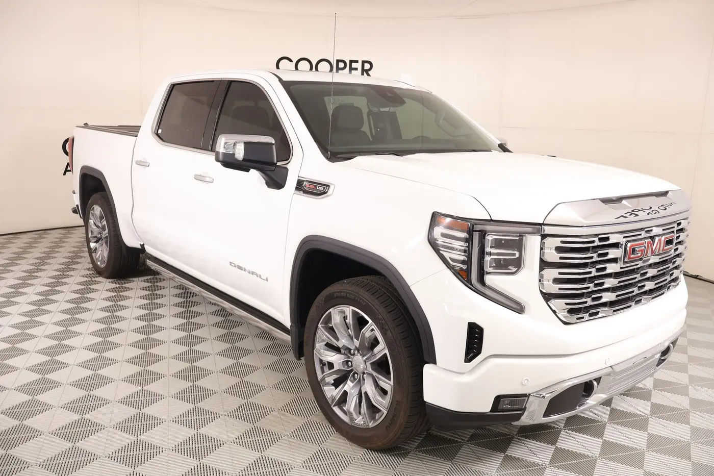 2024 GMC Sierra