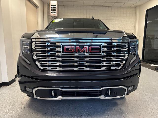 2022 GMC Sierra - $45,768
