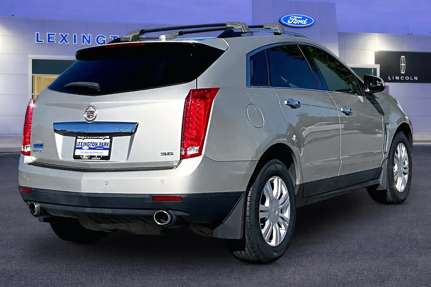 2015 Cadillac SRX - $12,999