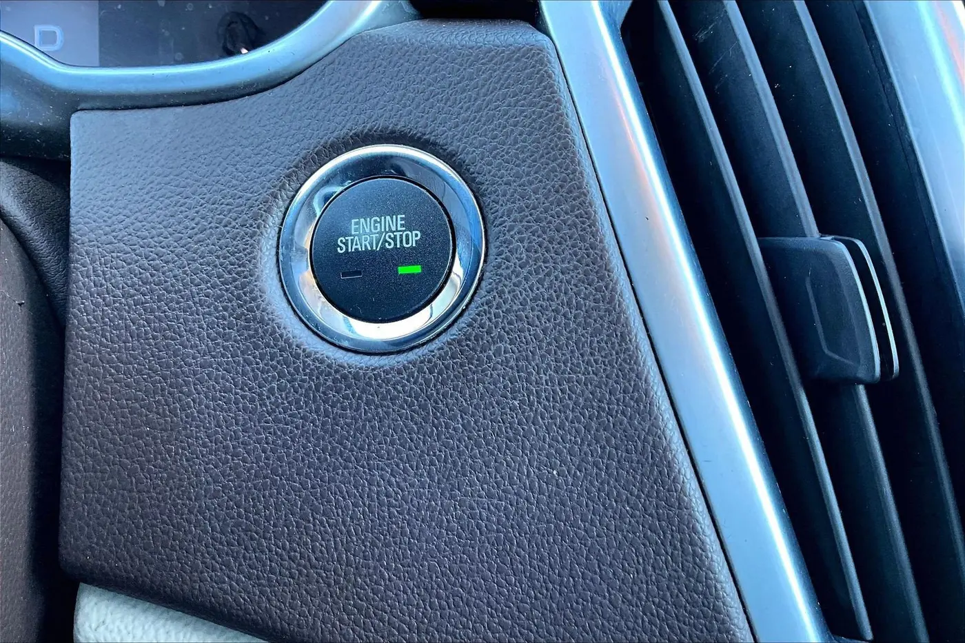 2015 Cadillac SRX - $12,999