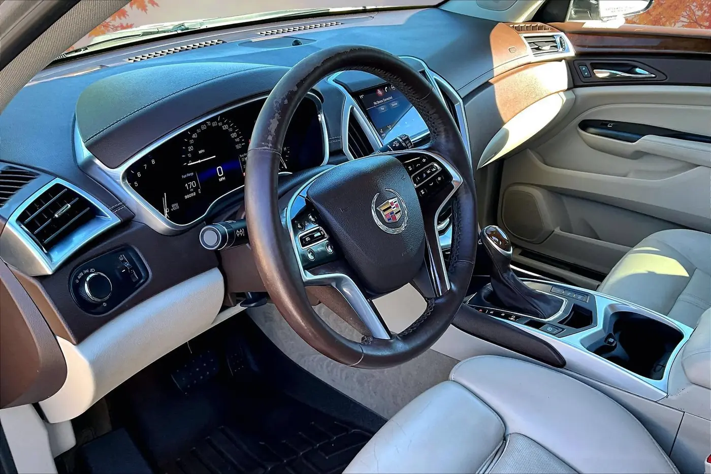 2015 Cadillac SRX - $11,900