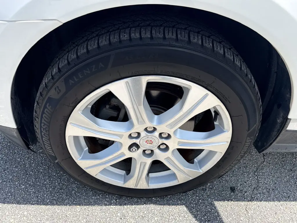 2016 Cadillac SRX - $14,900