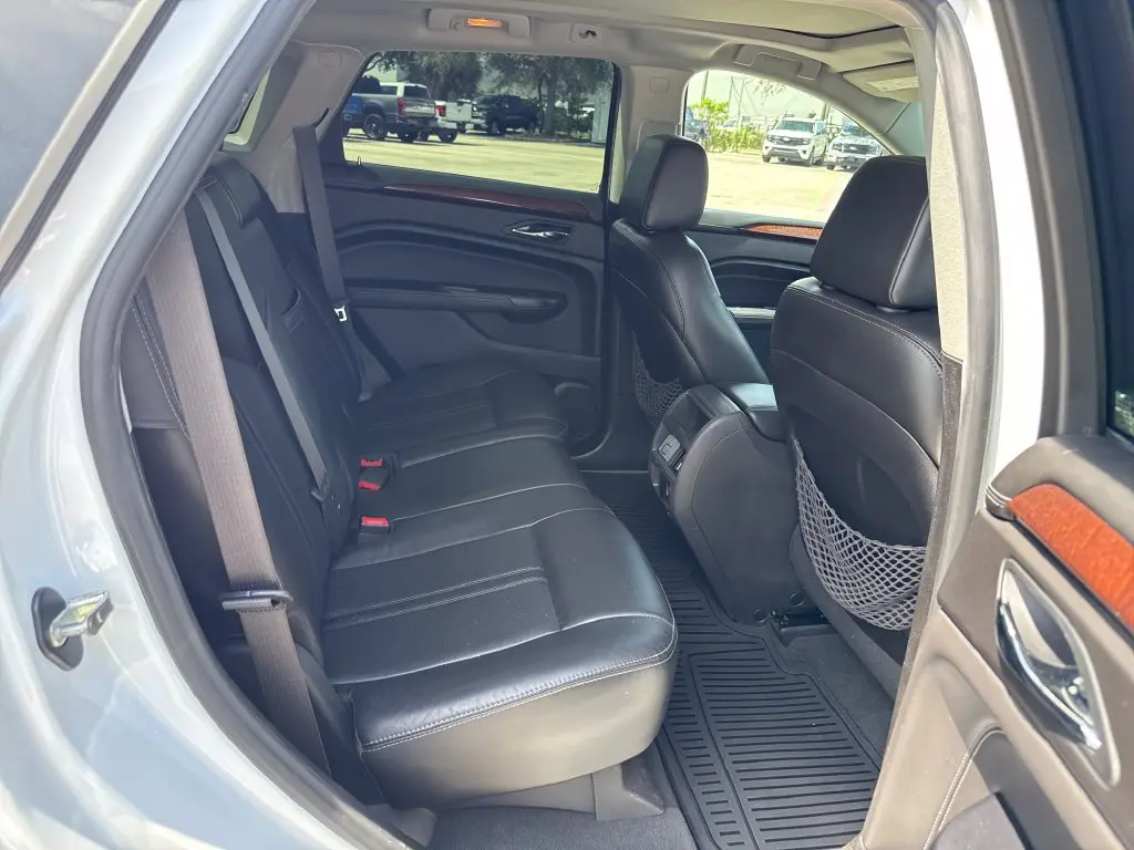 2016 Cadillac SRX - $14,900