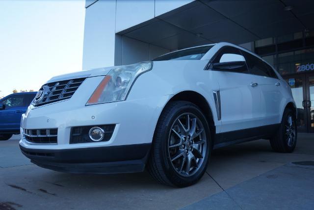 2016 Cadillac SRX - $8,682