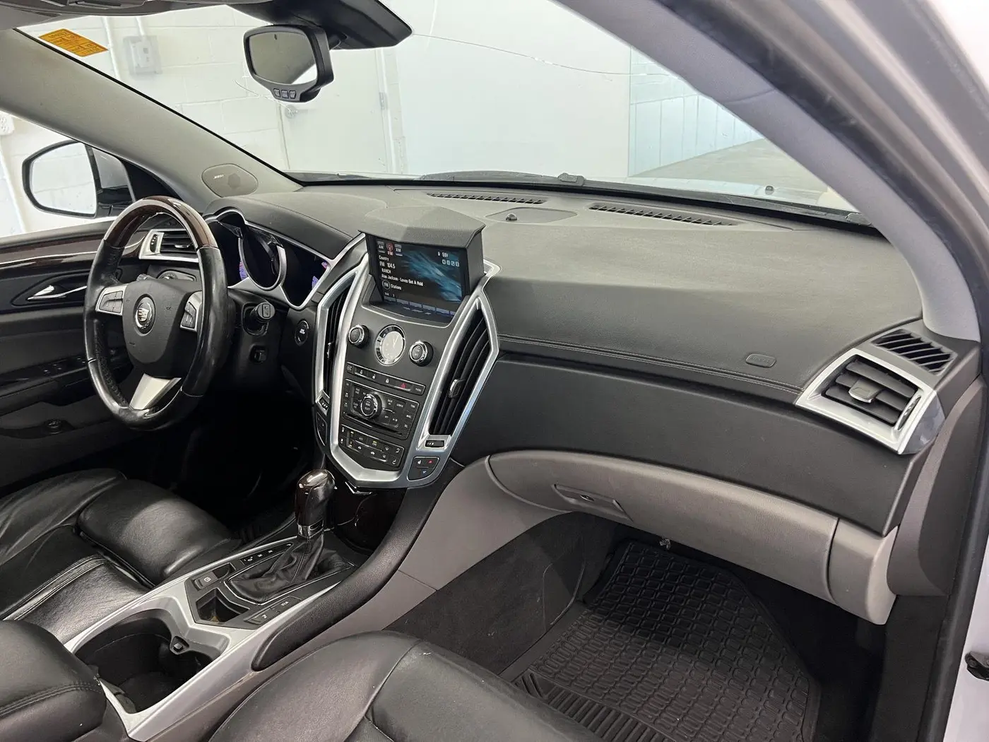 2011 Cadillac SRX - $7,498
