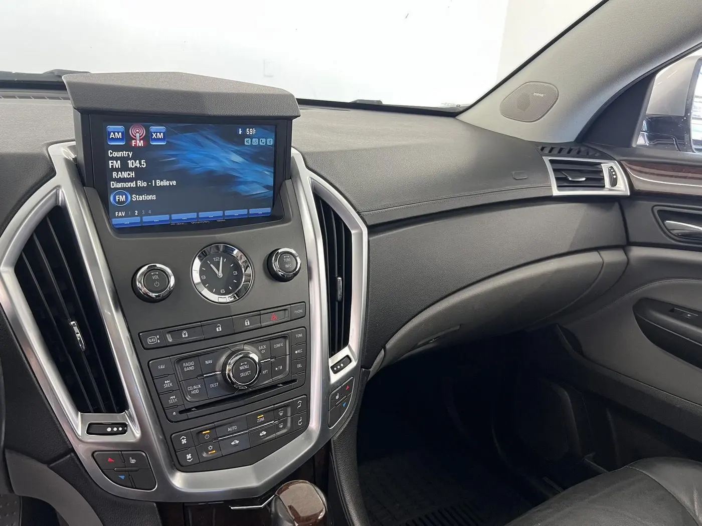 2011 Cadillac SRX - $7,398