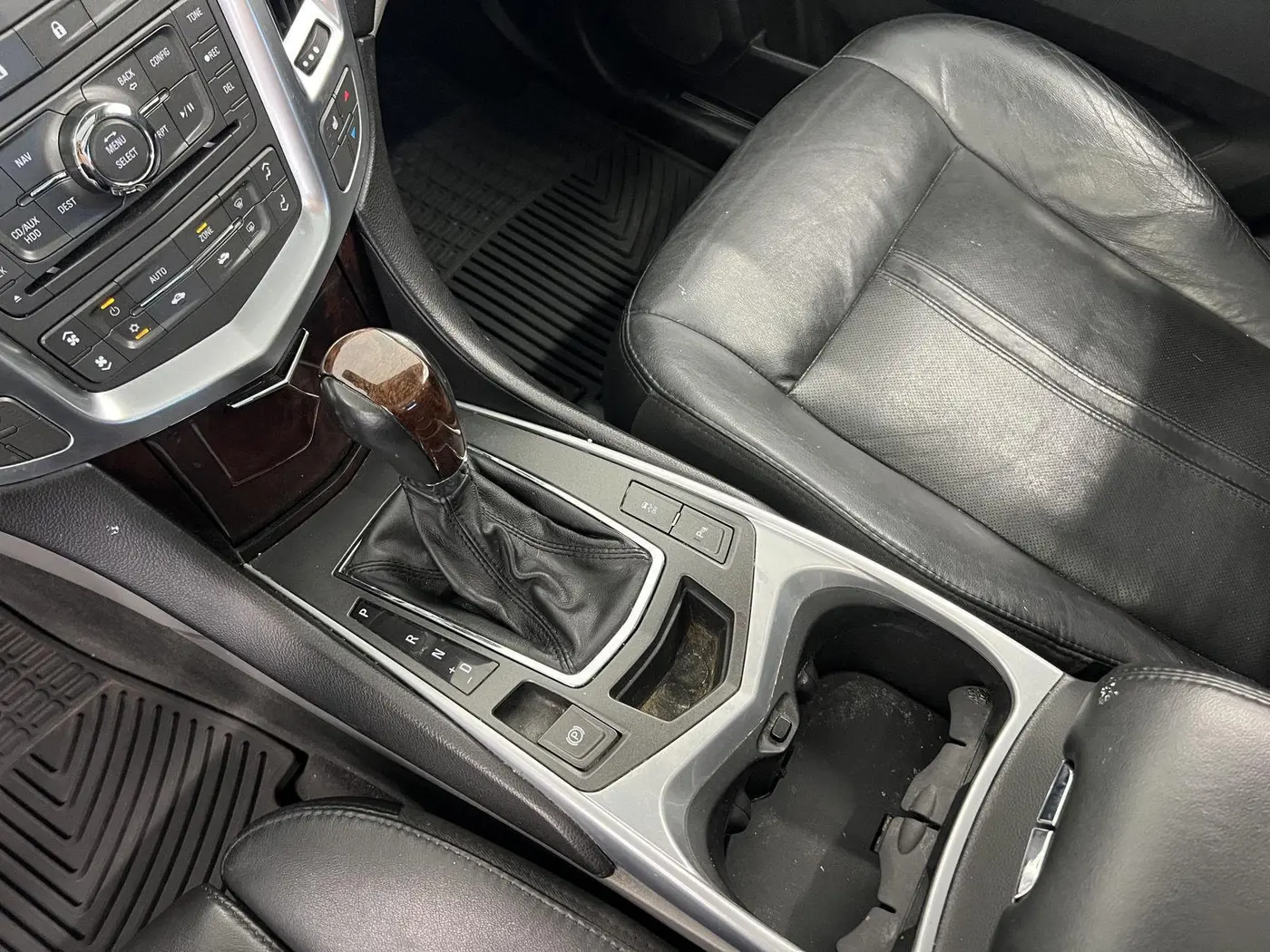 2011 Cadillac SRX - $7,398