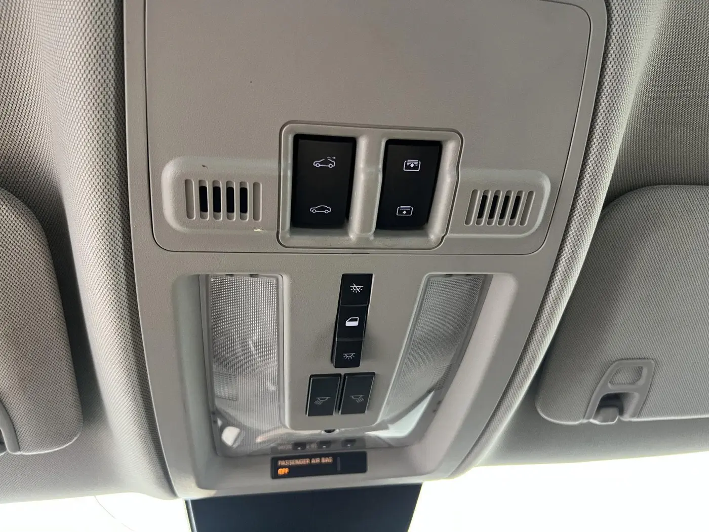 2011 Cadillac SRX - $7,398