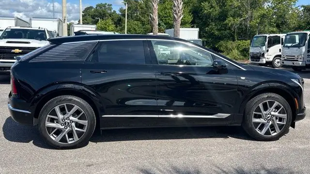 2026 Cadillac OPTIQ Luxury