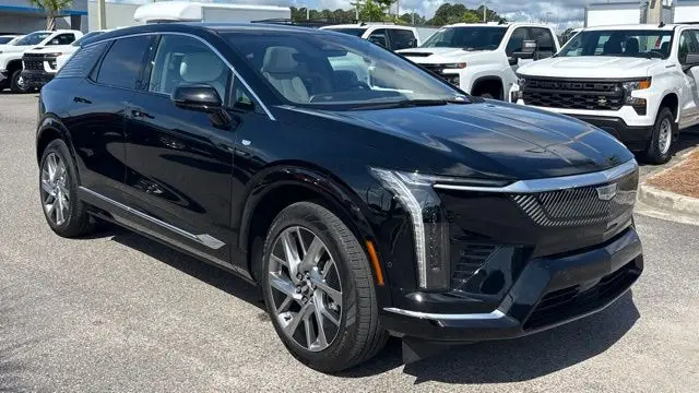 2026 Cadillac OPTIQ Luxury