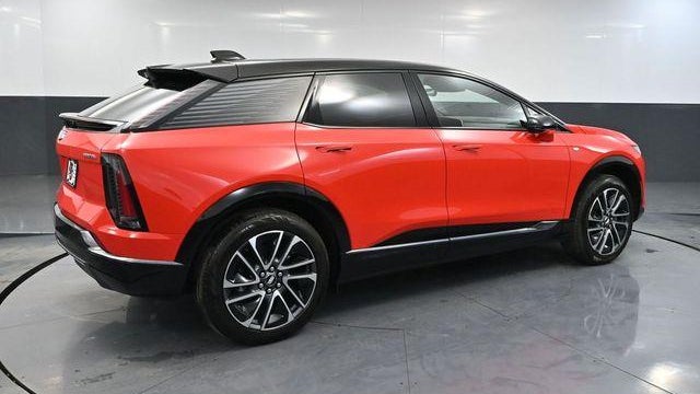 2026 Cadillac OPTIQ Sport