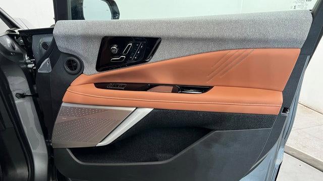 2025 Cadillac OPTIQ Sport 2