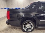 2011 Escalade EXT Thumbnail 32