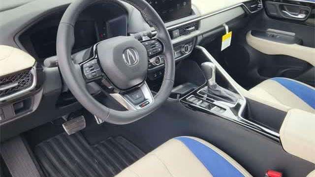 2026 Acura ADX w/A-SPEC w/Advance