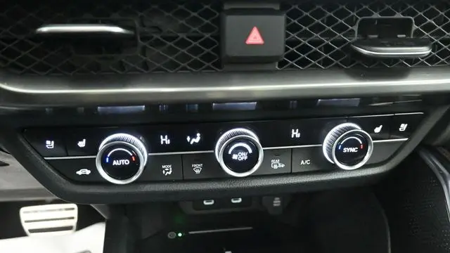 2025 Acura ADX w/A-SPEC w/Advance