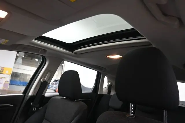2015 Honda Fit - $15,999