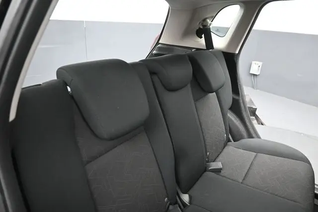 2015 Honda Fit - $15,999