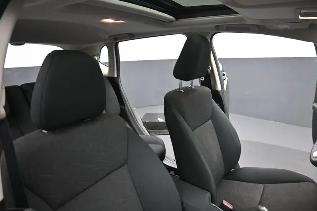 2015 Honda Fit - $15,999