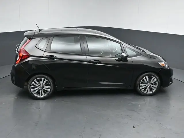 2015 Honda Fit - $15,999