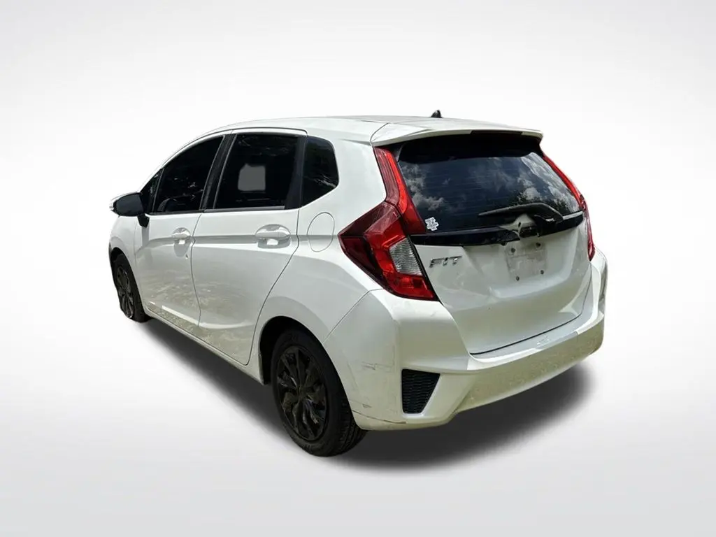 2015 Honda Fit - $6,999