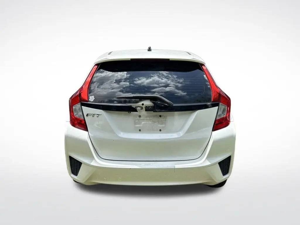 2015 Honda Fit - $6,999