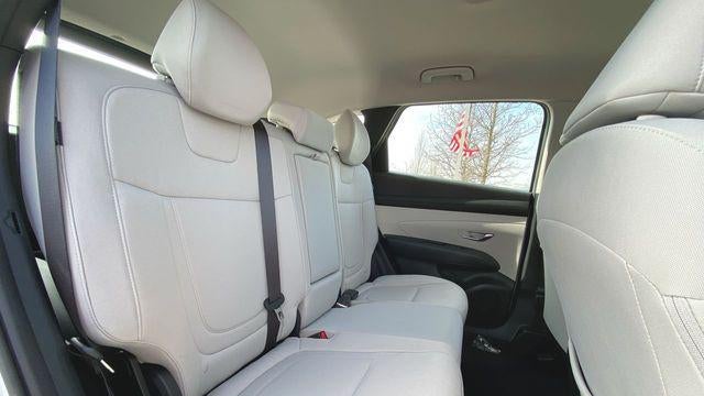 2025 Hyundai TUCSON SE