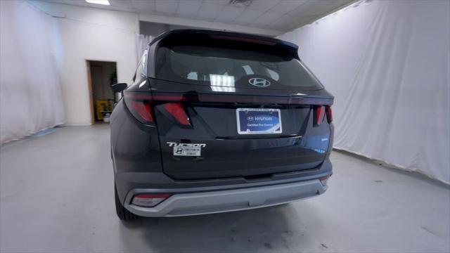 2025 Hyundai TUCSON SE