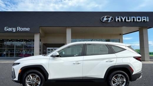 2025 Hyundai TUCSON SE