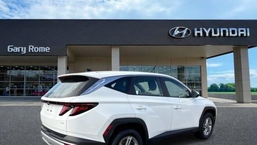 2025 Hyundai TUCSON SE