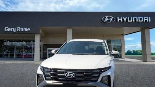 2025 Hyundai TUCSON SE