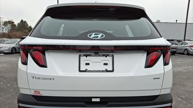 2025 Hyundai TUCSON SE