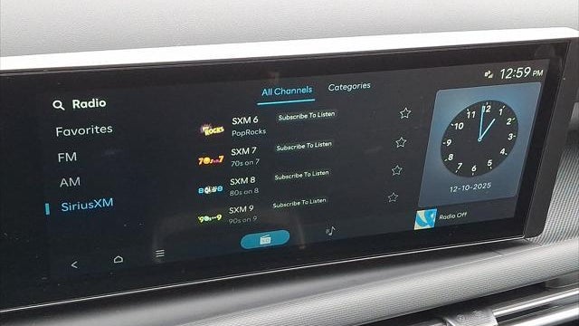 2025 Hyundai TUCSON SE