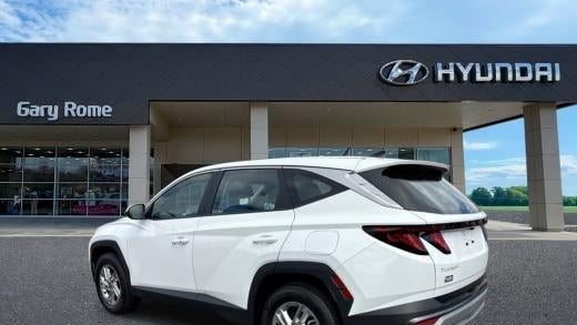 2025 Hyundai TUCSON SE