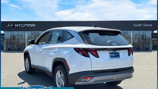 2025 Hyundai TUCSON SE