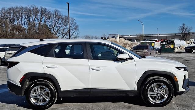 2025 Hyundai TUCSON SE