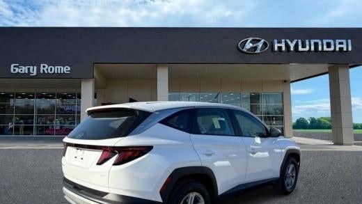 2025 Hyundai TUCSON SE