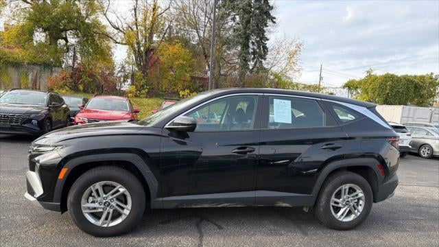 2025 Hyundai TUCSON SE