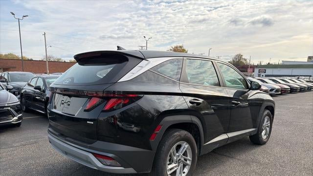 2025 Hyundai TUCSON SE