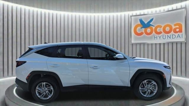 2025 Hyundai TUCSON SE