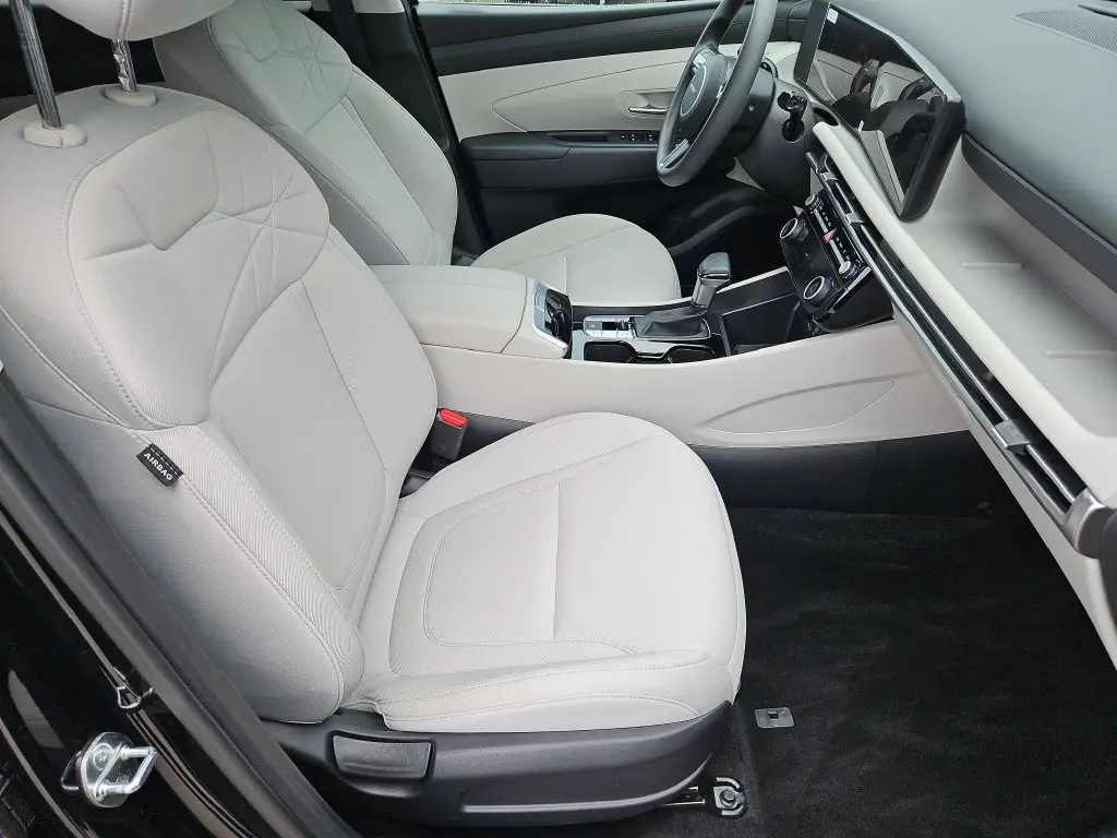 2025 Hyundai Tucson - $32,485