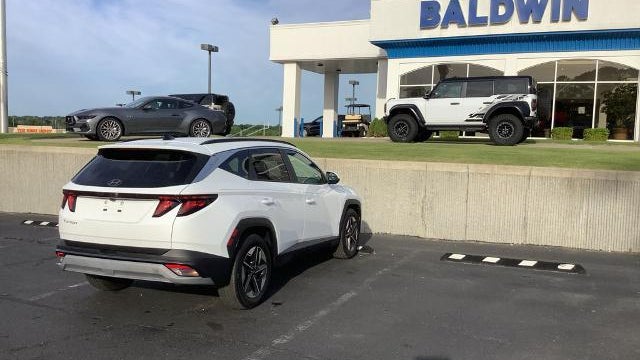2025 Hyundai TUCSON SEL