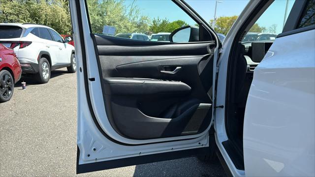 2025 Hyundai TUCSON SEL