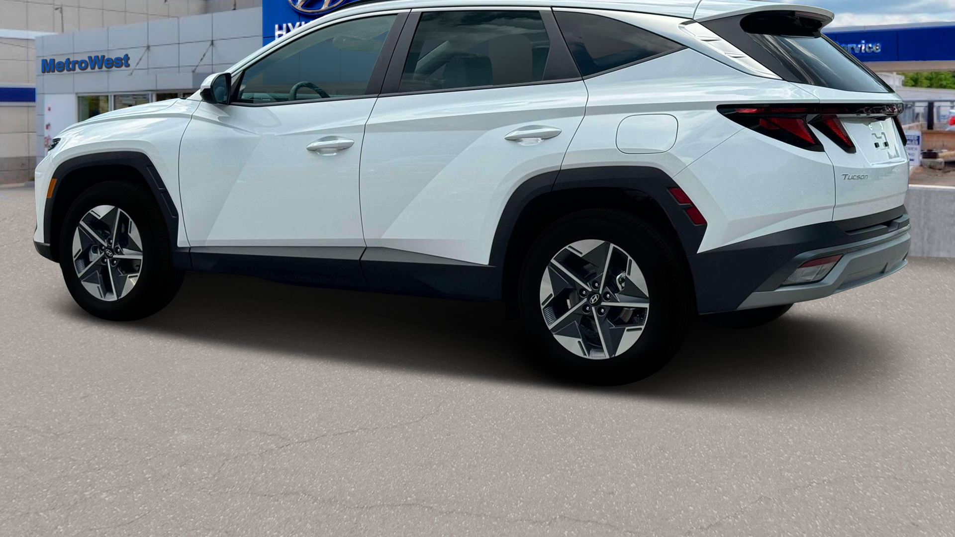 2025 Hyundai TUCSON SEL