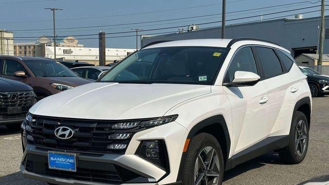 2025 Hyundai TUCSON SEL