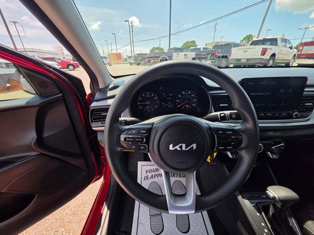 2022 Kia Rio - $15,499